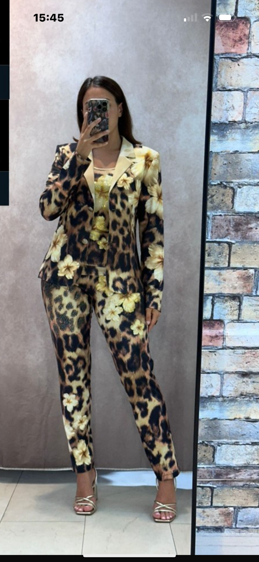 MISSY-Dreiteiler "Wilde Blüte"